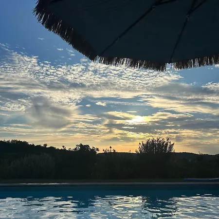 Vakantiehuis D'amis De Belbouys *